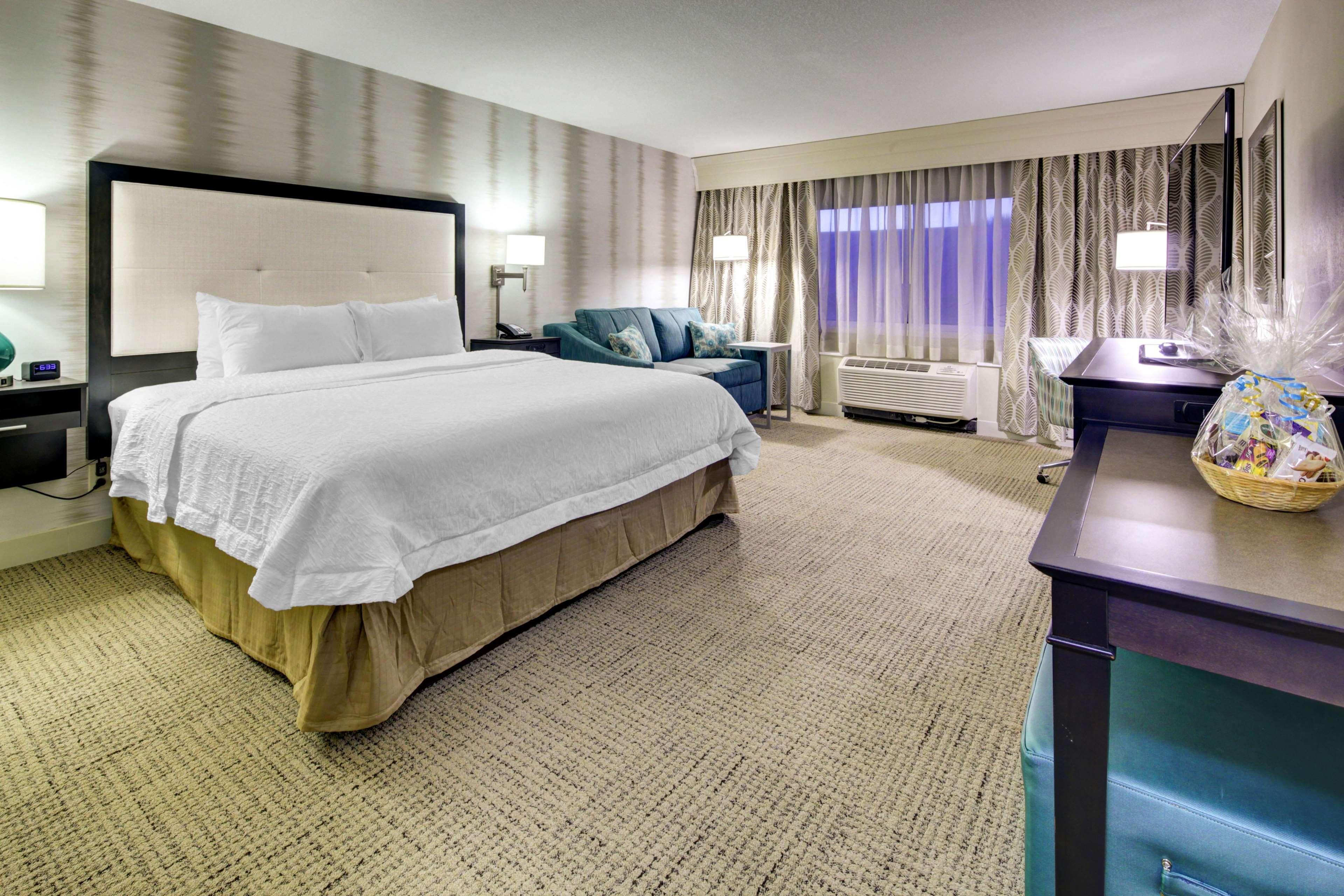 Hampton Inn Пемброук Пайнс Екстериор снимка
