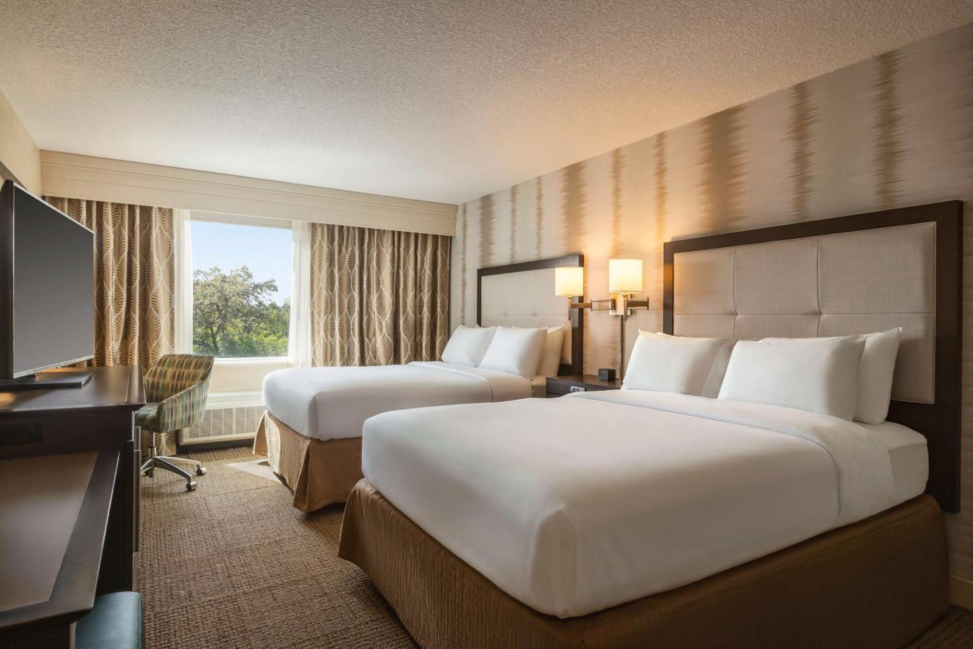 Hampton Inn Пемброук Пайнс Екстериор снимка