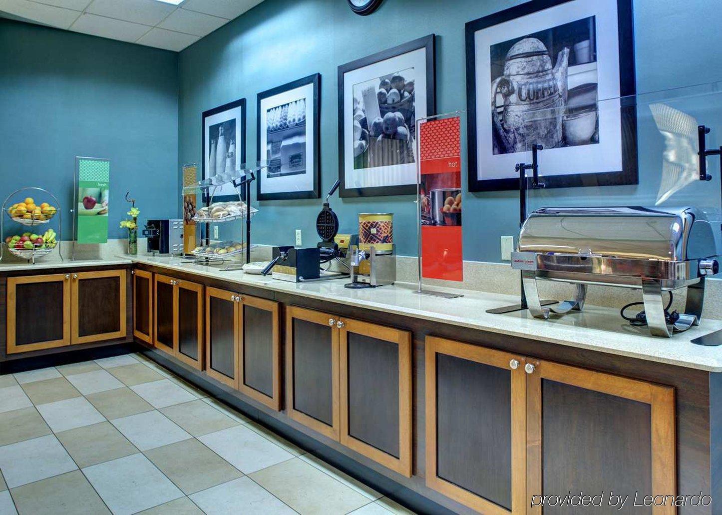 Hampton Inn Пемброук Пайнс Екстериор снимка